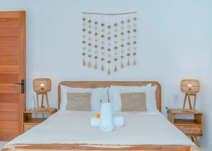 Larri - Modern&luxury 3br - * Canggu